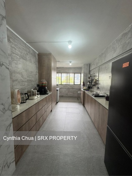 Blk 208 Bedok Town Centre (Bedok), HDB 3 Rooms #633543401